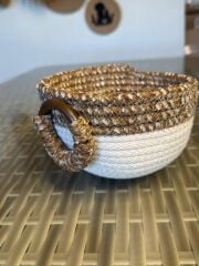 Şönil Dekoratif Sepet 15x9 cm – Şönil Kahve Halka Detaylı Hasır Halat Organizer