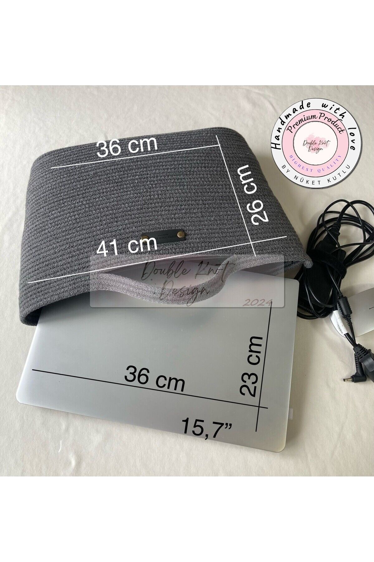 Laptop Çantası 15,6'' / 15,7''  Uyumlu